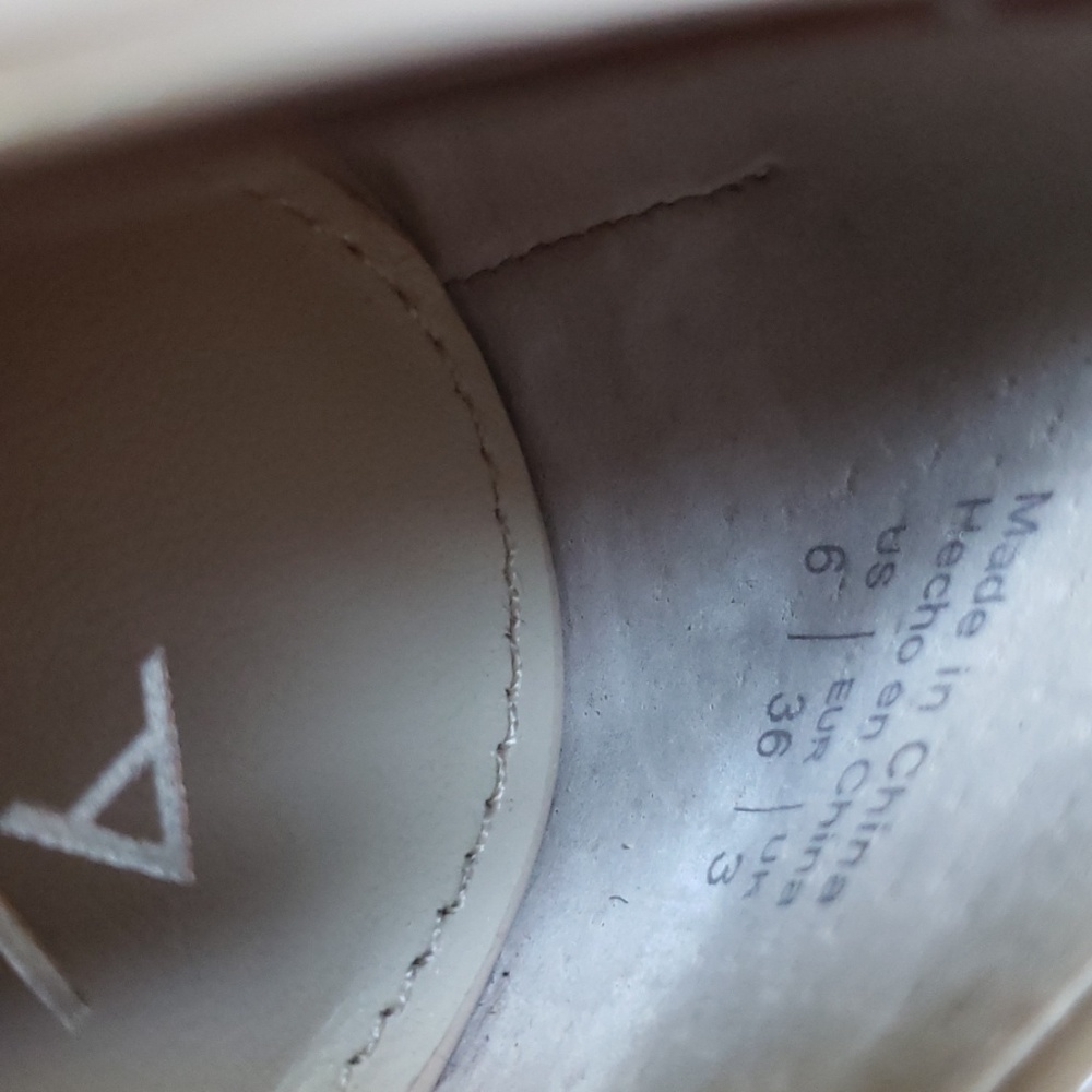 ALDO WOMEN'S BEIGE PLATFORM HIGH HEELS SIZE 6 - Picture 2 of 8
